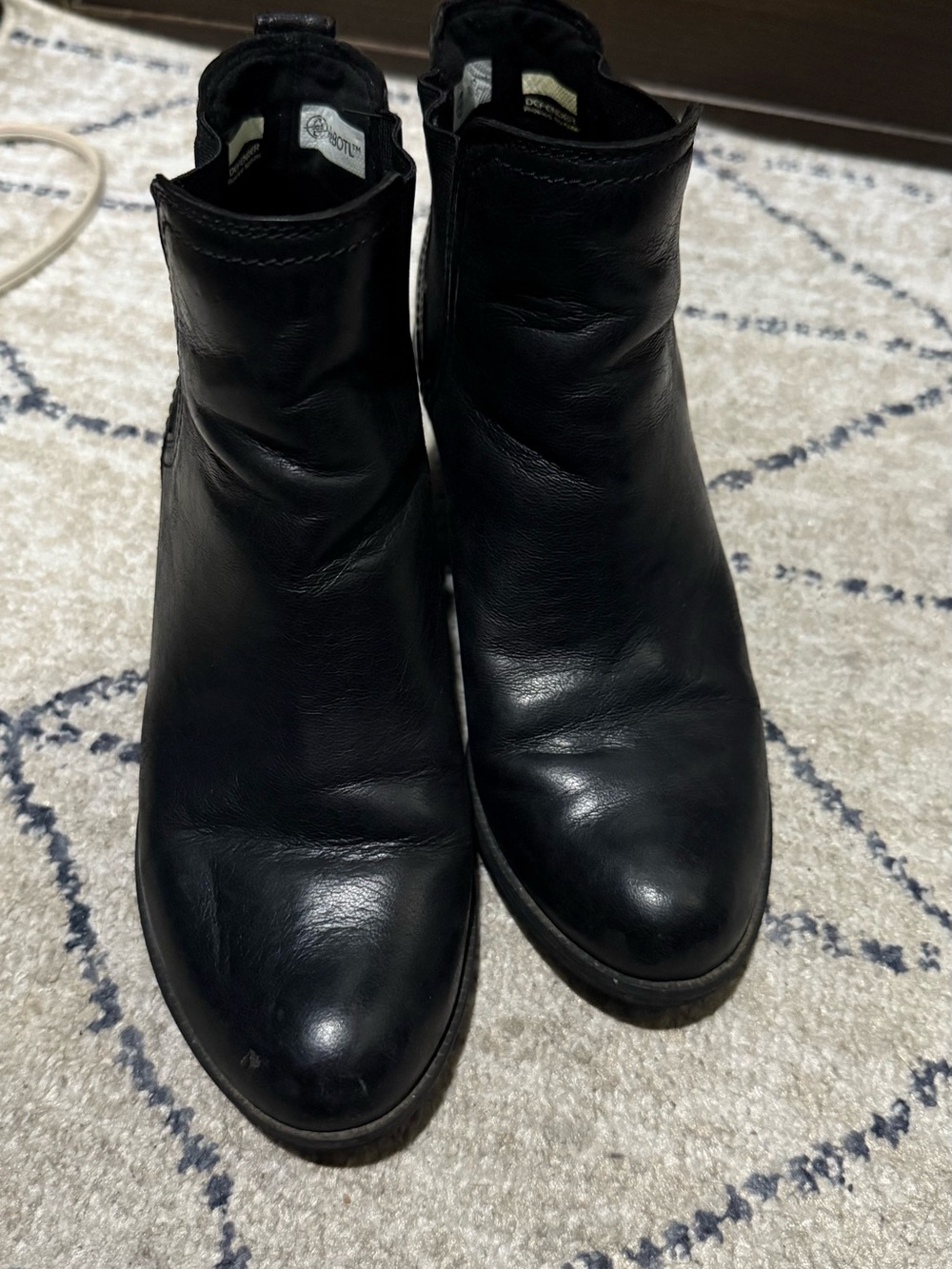 Women's Black Leather Ankle Boots - Classic Chelsea Style Timberlands